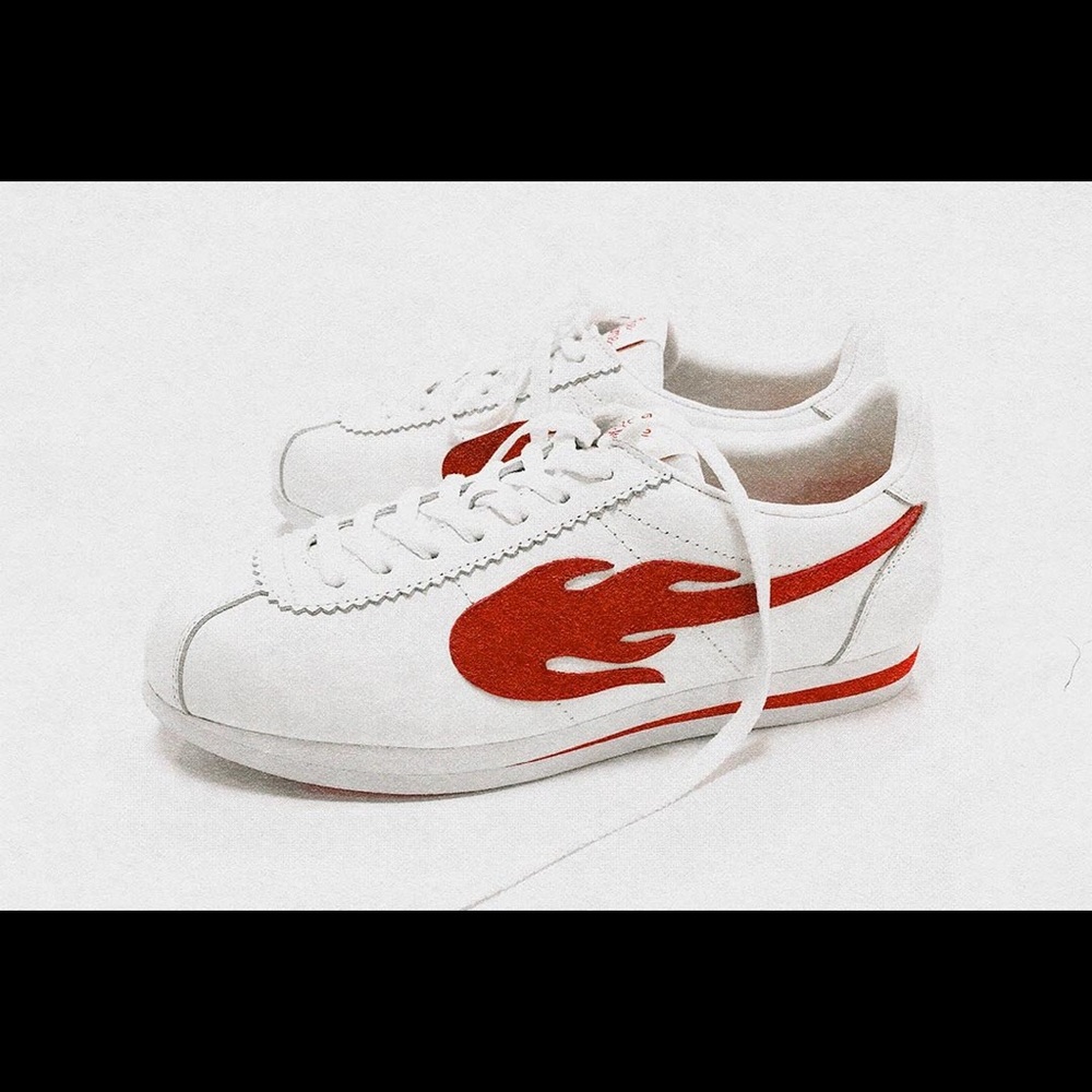 Men’s YG 4Hunnid Sneaker (RED)